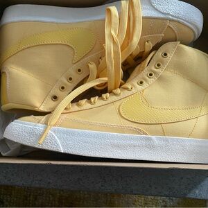 Nike Blazer
